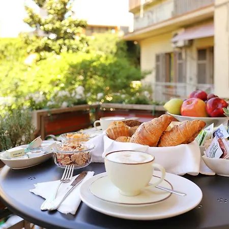 City Bed & Breakfast 3*